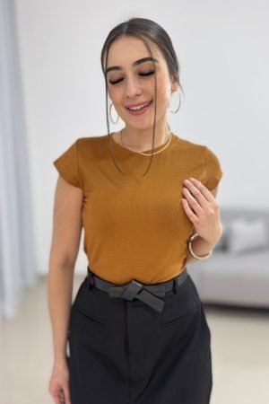 Blusinha Malha com Elastano Marrom Feminina
