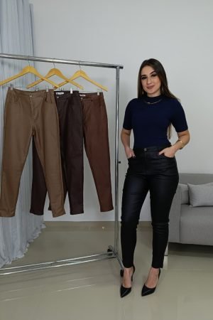 Calça Resinada Feminina Tradicional Cintura Média