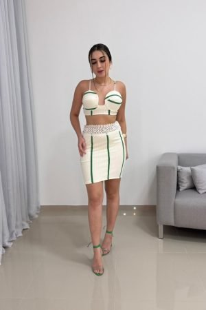 Conjunto Feminino Saia e Cropped