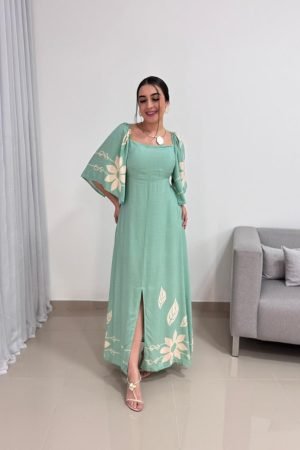 Vestido Longo Verde em Viscolinho com Manga e Lastex nas Costas